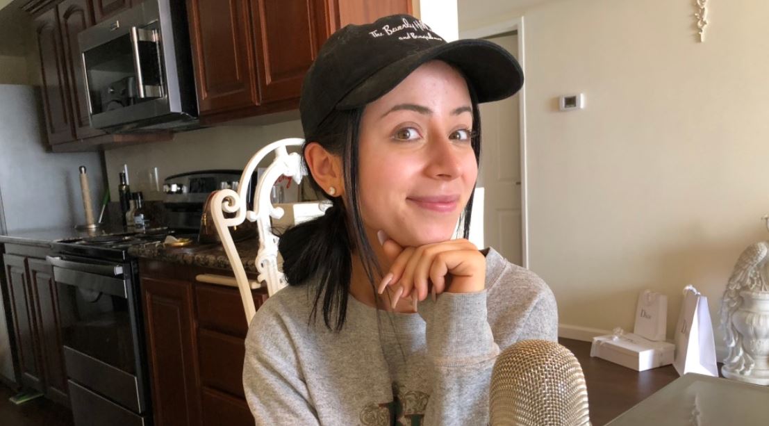 Amber Scholl Net Worth