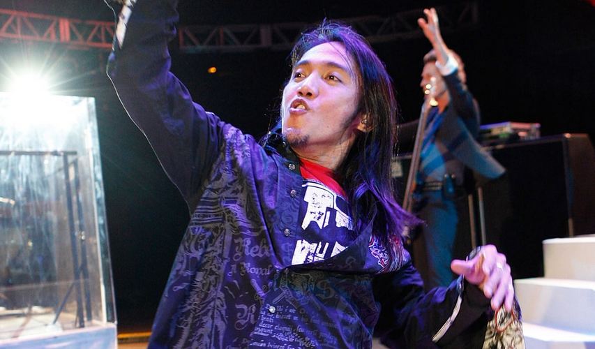 Arnel Pineda Net Worth
