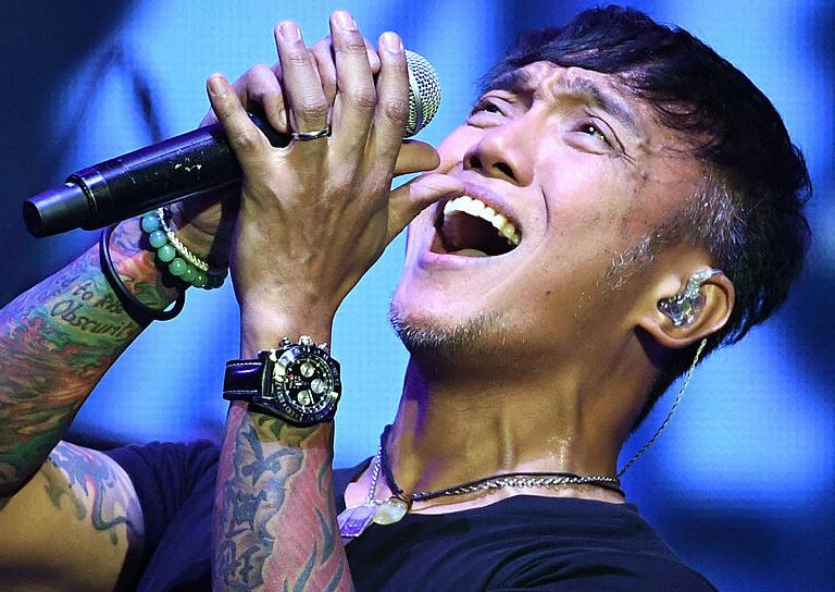 Arnel Pineda
