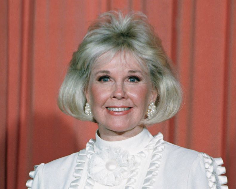 Doris day net worth 2024 age height weight husband kids bio wiki