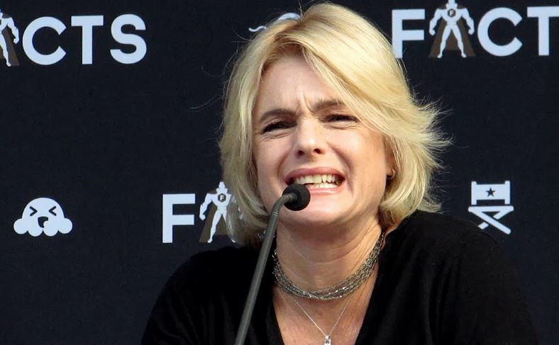 Erika Eleniak Net Worth
