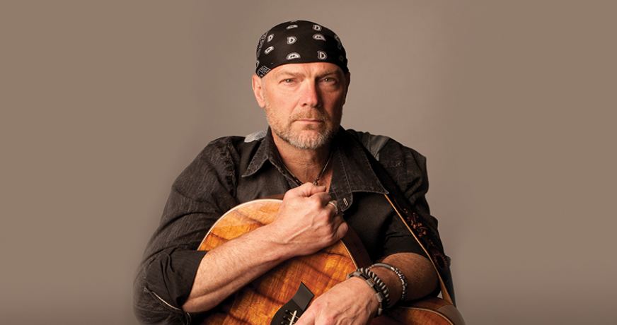 Les Stroud