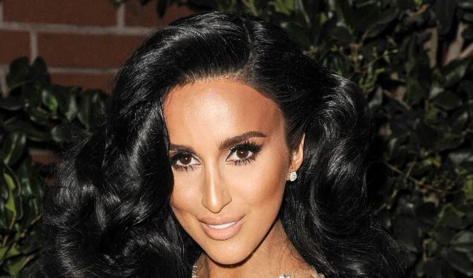 Lilly Ghalichi Net Worth