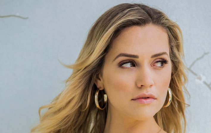 Mia Malkova