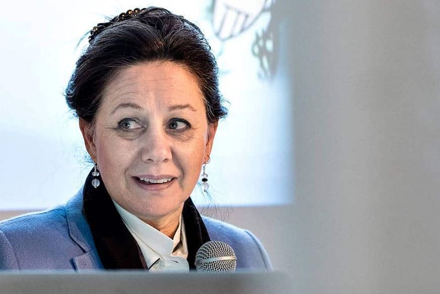 Sandy Lerner Net Worth
