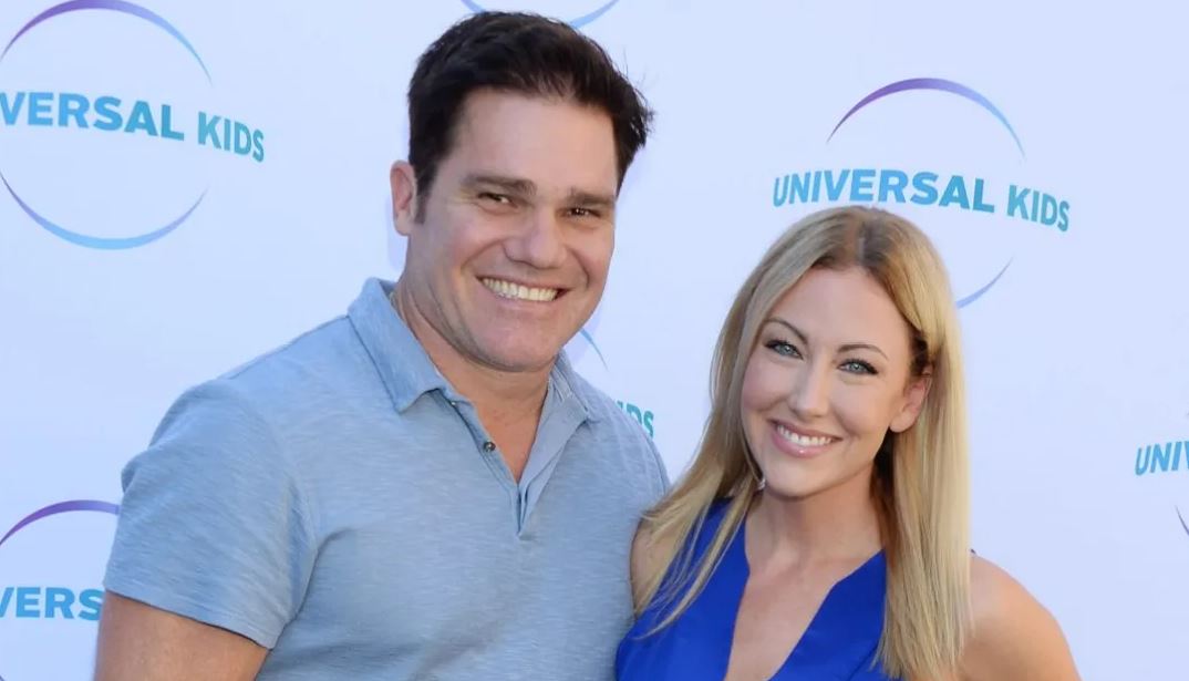 Stephanie Hollman net worth 2022, age, height, husband, boyfriend, kids
