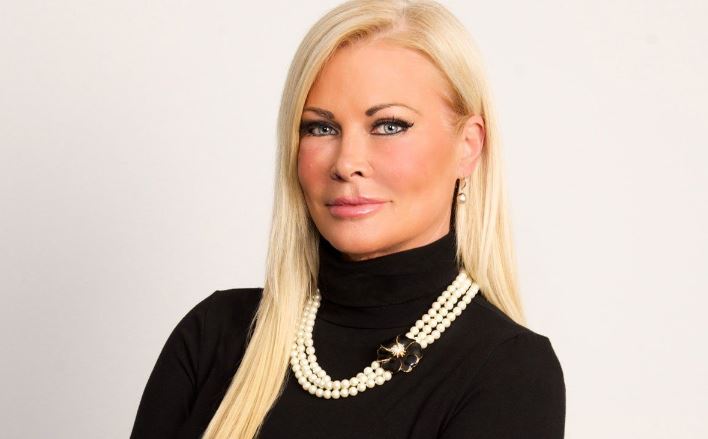 Theresa Roemer Net Worth